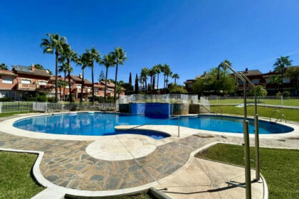 945b6ef6e0e9edc2d17e9f7058541eda - 3