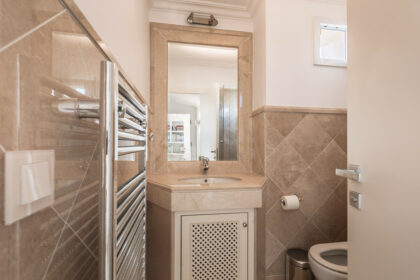 94db032b5999db39c7c85f7103b7482d - 19