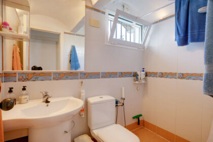 96015248e7e1afbae3a41212136b19a0 - 13