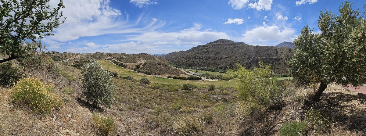 96f16b3c625d13167806ffee508e94f6 - 11