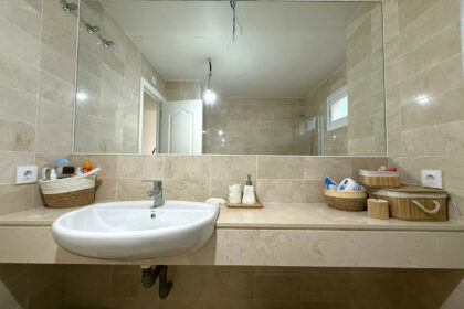 9828df7b2faac4ff1306c788f1871438 - 19