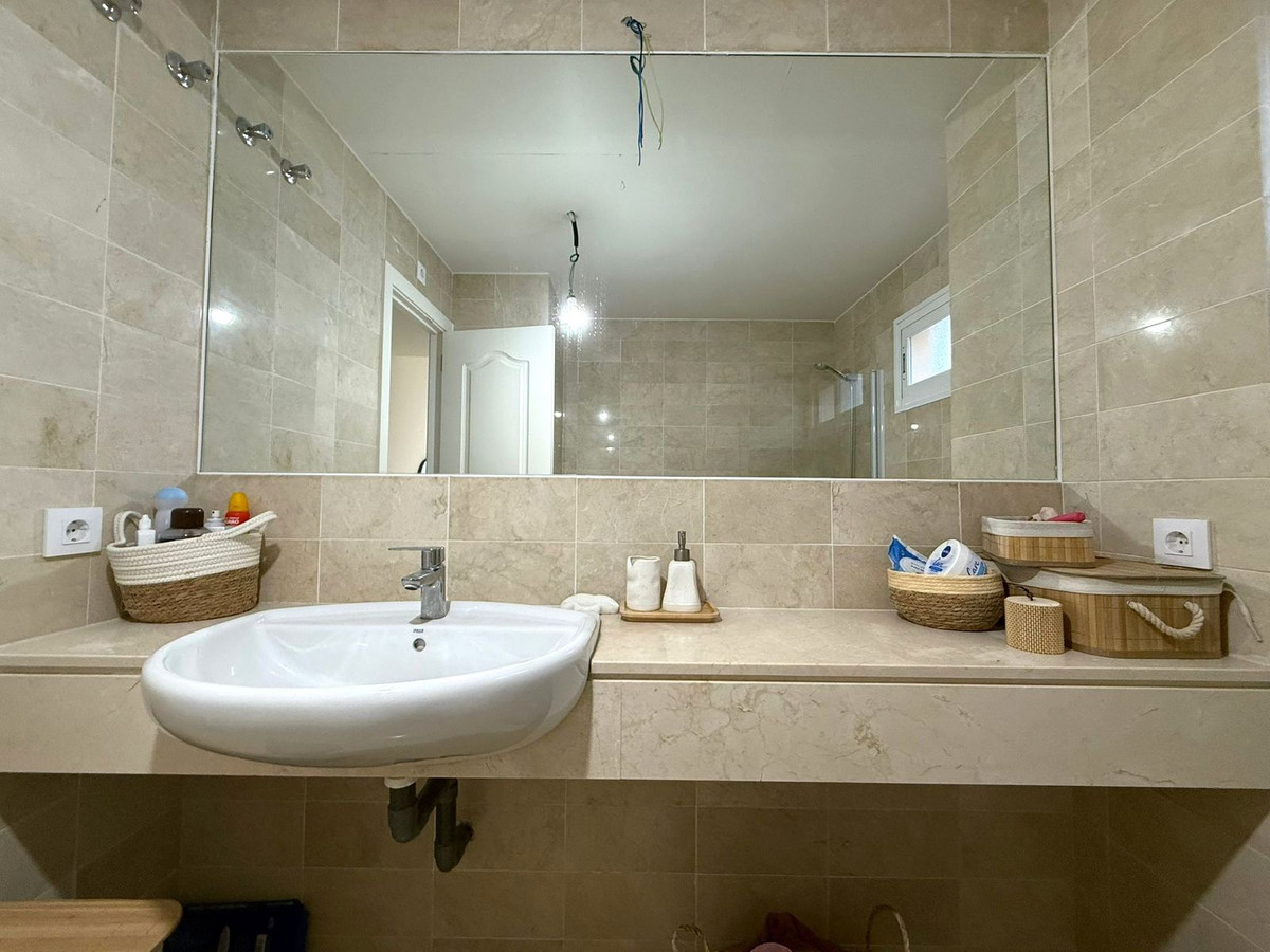 9828df7b2faac4ff1306c788f1871438 - 19