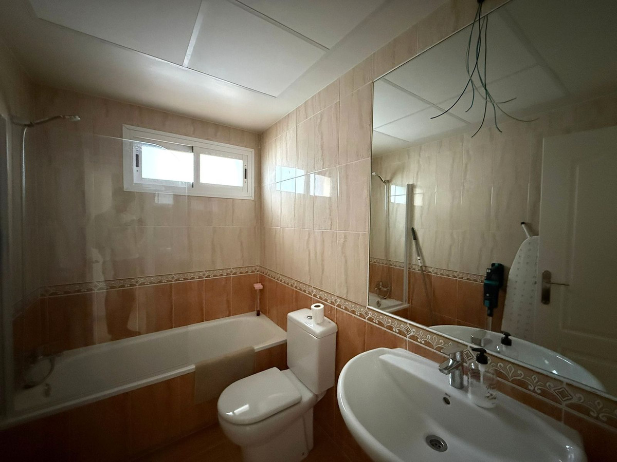 9828df7b2faac4ff1306c788f1871438 - 25