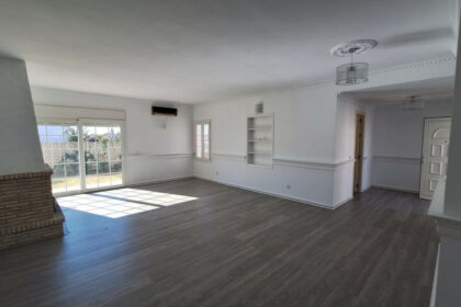 9947f7ee42a734949128919f8c1dbc1a - 10