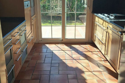 9947f7ee42a734949128919f8c1dbc1a - 11