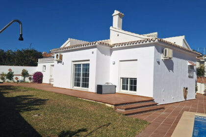 9947f7ee42a734949128919f8c1dbc1a - 19