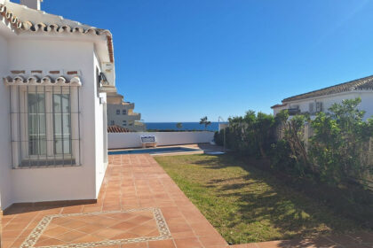 9947f7ee42a734949128919f8c1dbc1a - 2