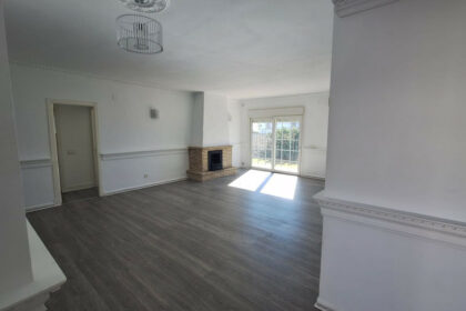 9947f7ee42a734949128919f8c1dbc1a - 7