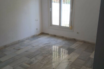 9ae80211a34ad00cd5a0c64dd74f1640 - 17