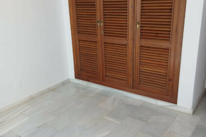 9ae80211a34ad00cd5a0c64dd74f1640 - 19