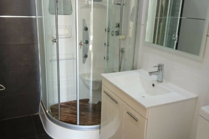 9ae80211a34ad00cd5a0c64dd74f1640 - 24