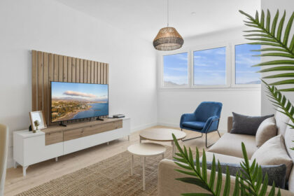 9c0e5d05839bb81212631b53d5e0d794 - 1