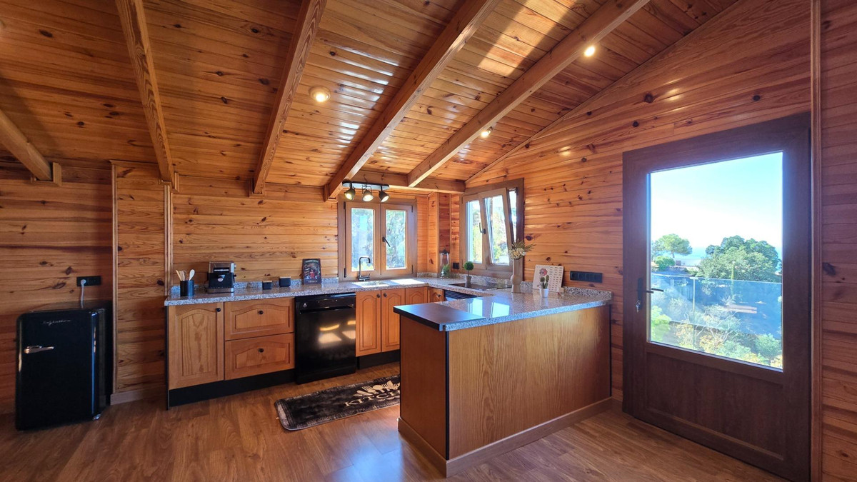 9c1daeff93c290765d8ca85bc74e0605 - 18