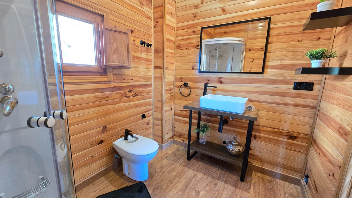 9c1daeff93c290765d8ca85bc74e0605 - 30