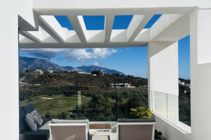 9c896eecb0da57c4ce82fbbf2043182c - 23