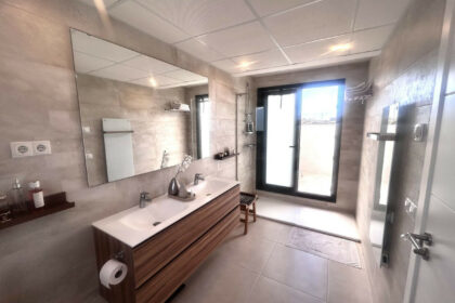 9c896eecb0da57c4ce82fbbf2043182c - 38