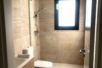 9c896eecb0da57c4ce82fbbf2043182c - 53