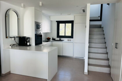 9c896eecb0da57c4ce82fbbf2043182c - 64