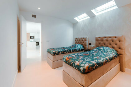 9d5828d3d9bb34e6cfa4fd54852b0ac6 - 15