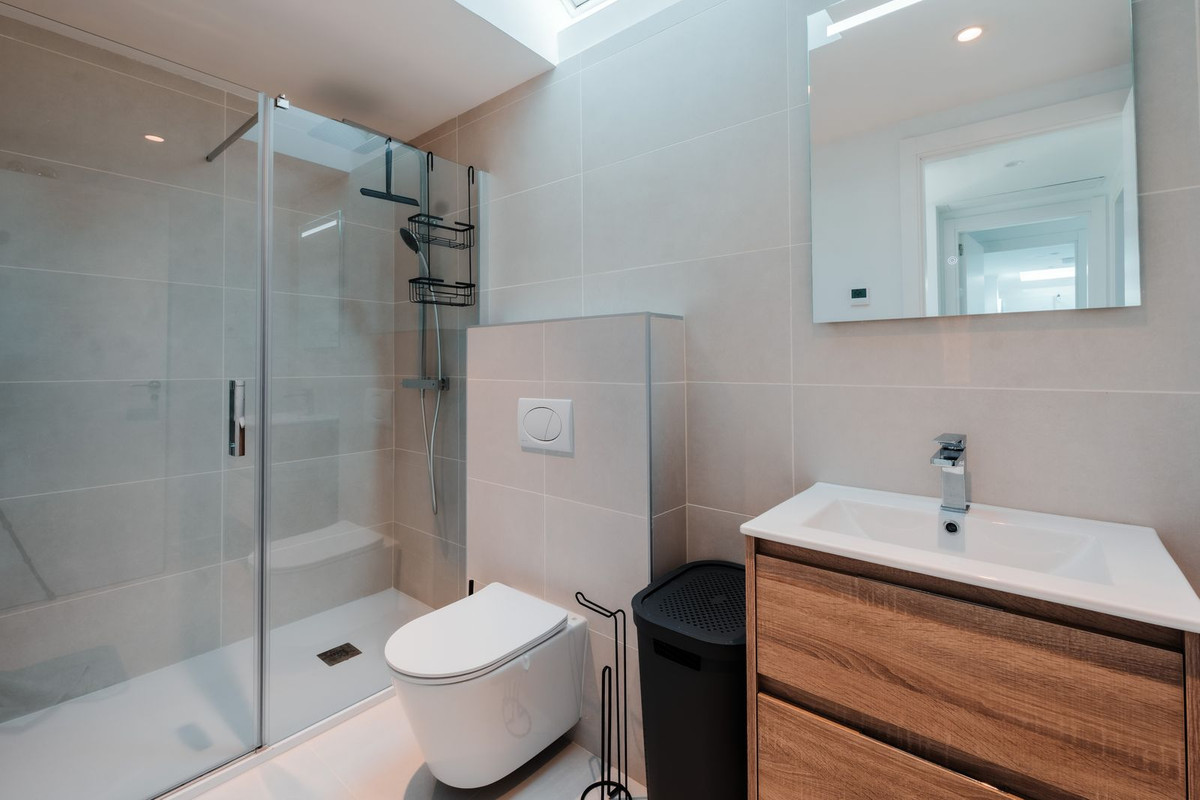 9d5828d3d9bb34e6cfa4fd54852b0ac6 - 16