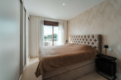 9d5828d3d9bb34e6cfa4fd54852b0ac6 - 18