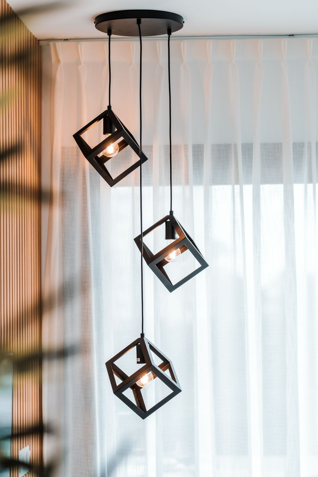 9d5828d3d9bb34e6cfa4fd54852b0ac6 - 21