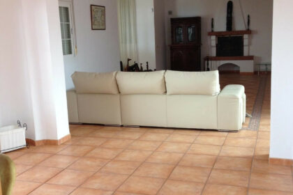 9f6c1a8faa93ad436dd489e98b3502c9 - 3