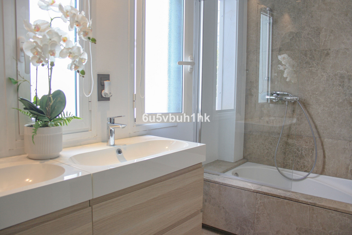 9facca0814e813a02a8f95c197d2ebbc - 25