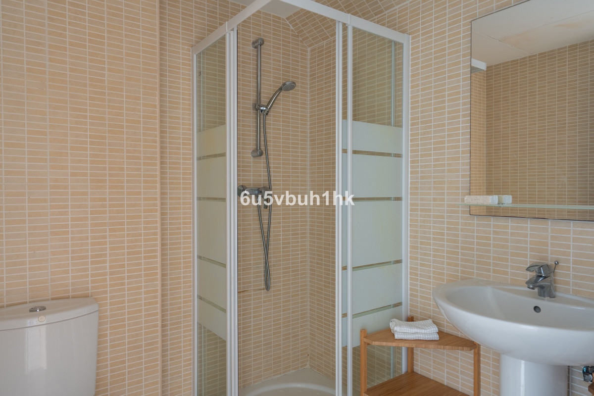 a01d81bb28abce8b6d8d97c5690b3e5a - 9