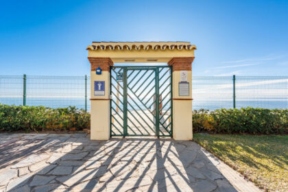 a08794658f1df90092b4e7fc23d447d7 - 19