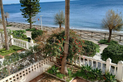 a0c5793cc549df32388afcd5600880b8 - 10