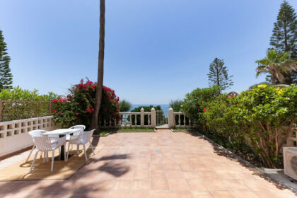 a0c5793cc549df32388afcd5600880b8 - 23