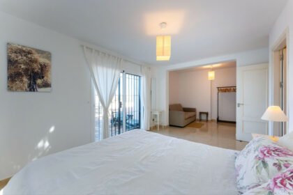 a38e24c412f7b1d34a89df65d8436e48 - 26