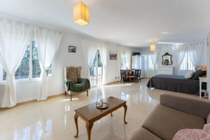 a38e24c412f7b1d34a89df65d8436e48 - 35