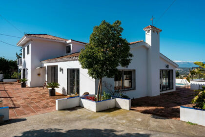 a38e24c412f7b1d34a89df65d8436e48 - 4