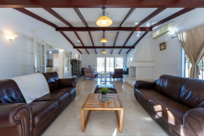 a38e24c412f7b1d34a89df65d8436e48 - 9