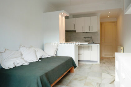 a62151ec77e68f49296dd36a97eb0eeb - 10