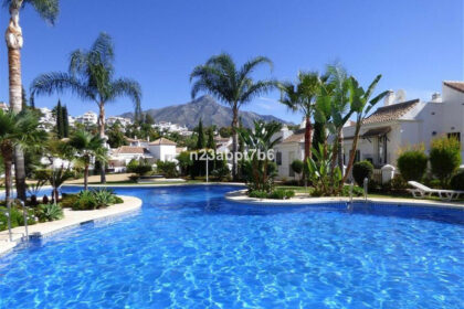 a62151ec77e68f49296dd36a97eb0eeb - 17