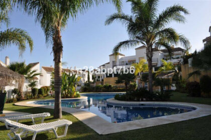 a62151ec77e68f49296dd36a97eb0eeb - 18