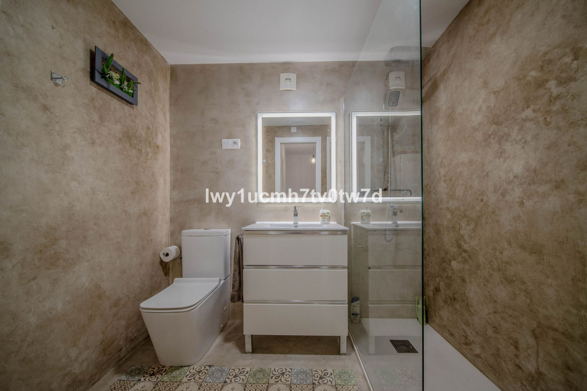 a709e383919795548db52242eb54f5db - 18