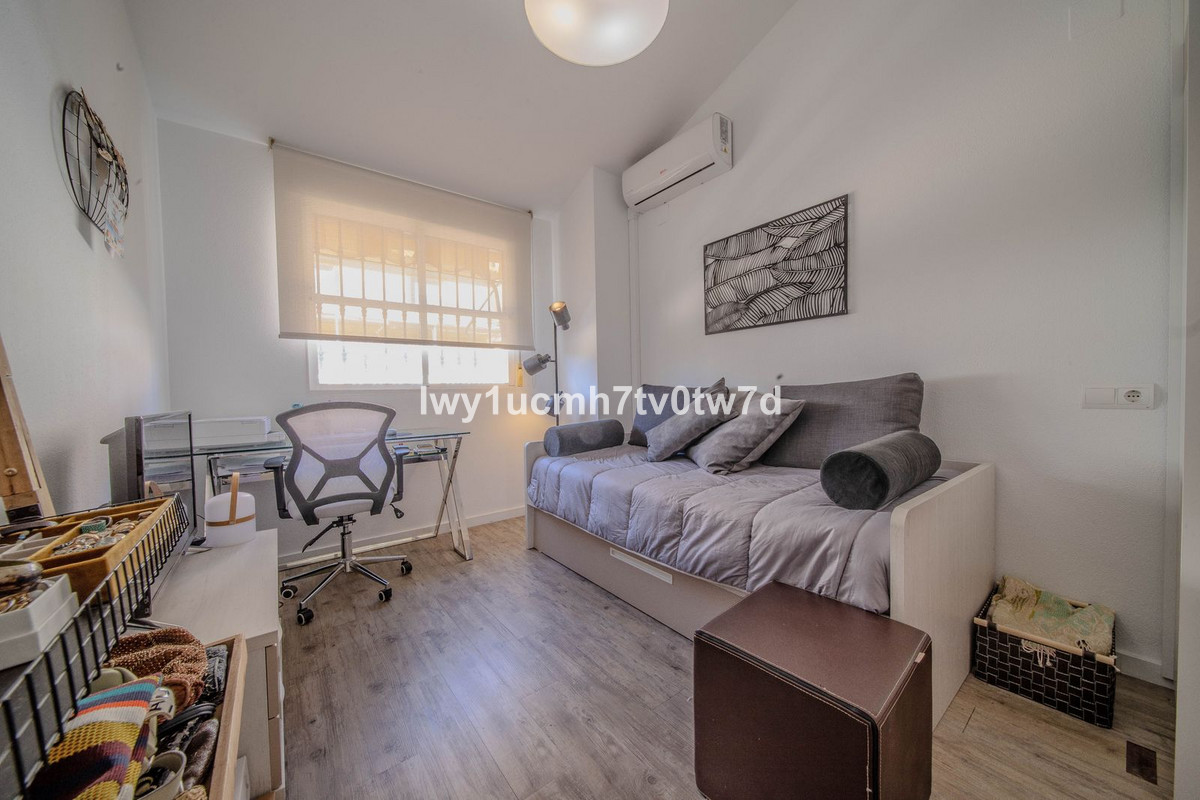 a709e383919795548db52242eb54f5db - 20