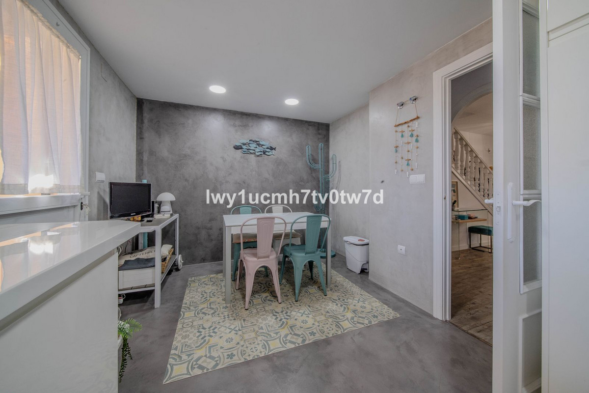 a709e383919795548db52242eb54f5db - 8