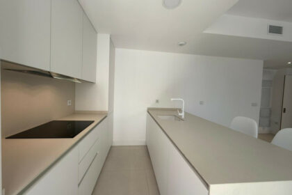 a7c8483b943d6fee2d20c62c0f67a3cb - 12