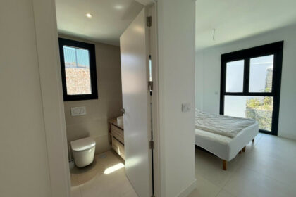 a7c8483b943d6fee2d20c62c0f67a3cb - 23