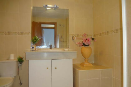 a9321b12f7b12a57652b82ac155f4bc3 - 17