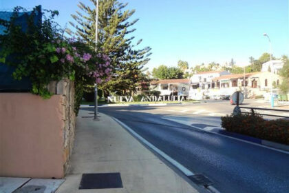 a9321b12f7b12a57652b82ac155f4bc3 - 8