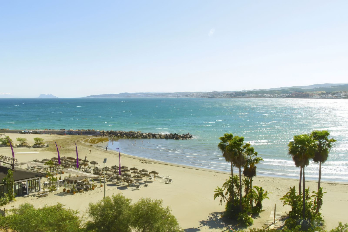 a95dc2c3c9925a2cf8d1bf87493c3c2a - 24