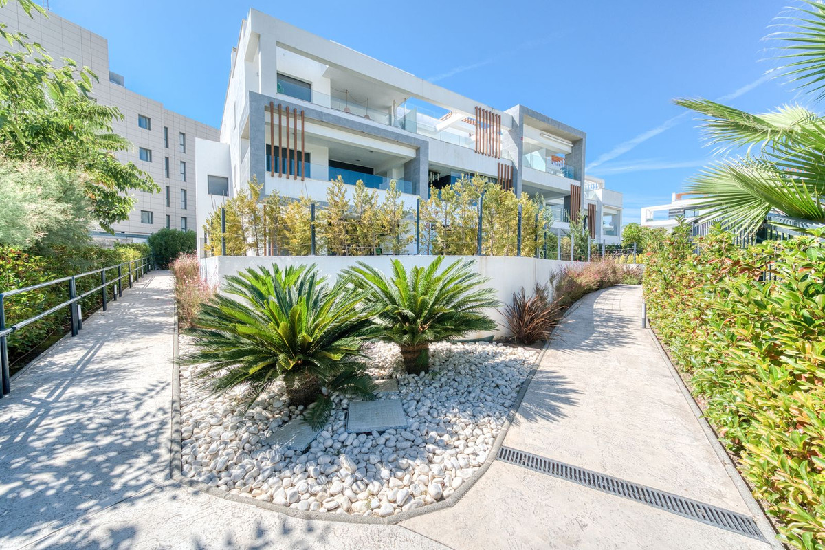 a95dc2c3c9925a2cf8d1bf87493c3c2a - 6