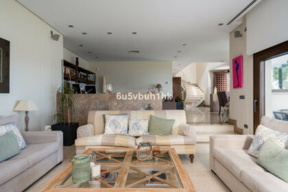 a9867bc68329e15735aafef38d3fc9da - 12