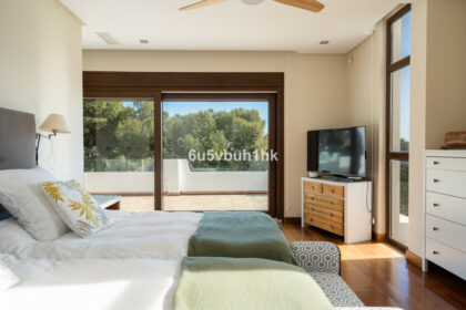 a9867bc68329e15735aafef38d3fc9da - 21